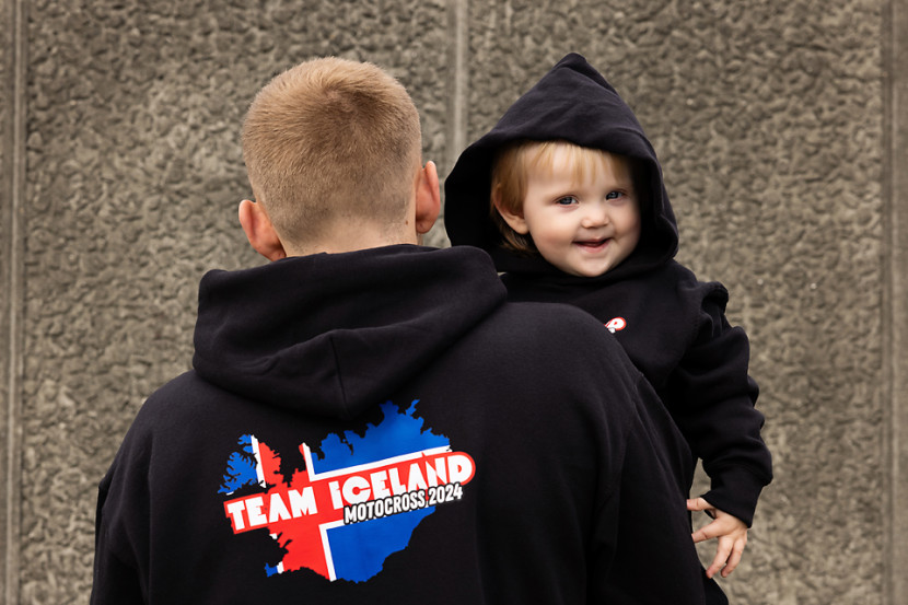 Peysur og bolir til styrktar Landsliði Íslands í Motocross 2024